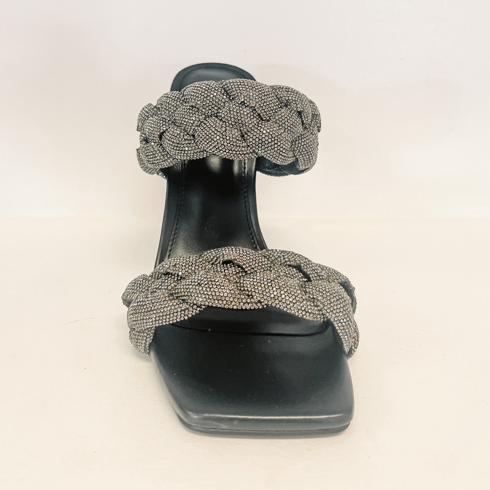 Kenly Heel